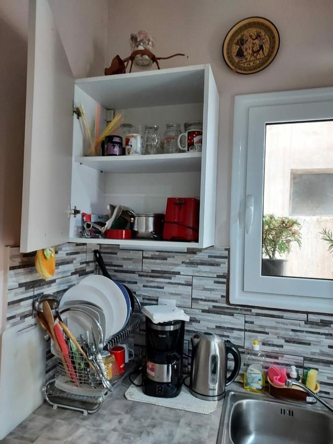 7 Stars Near Metro Apartman Athén Kültér fotó