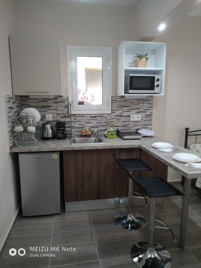 7 Stars Near Metro Apartman Athén Kültér fotó