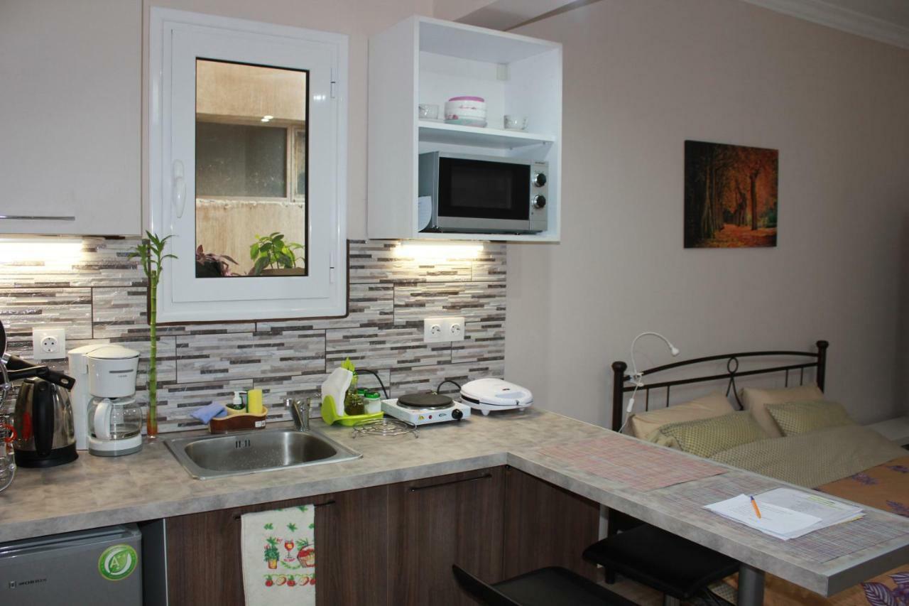7 Stars Near Metro Apartman Athén Kültér fotó