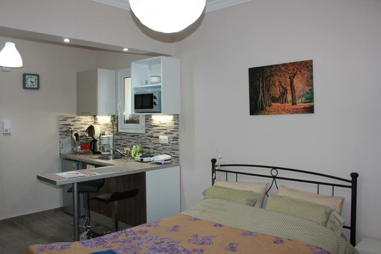 7 Stars Near Metro Apartman Athén Kültér fotó