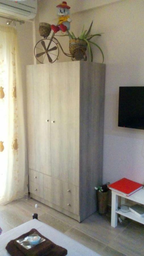 7 Stars Near Metro Apartman Athén Kültér fotó